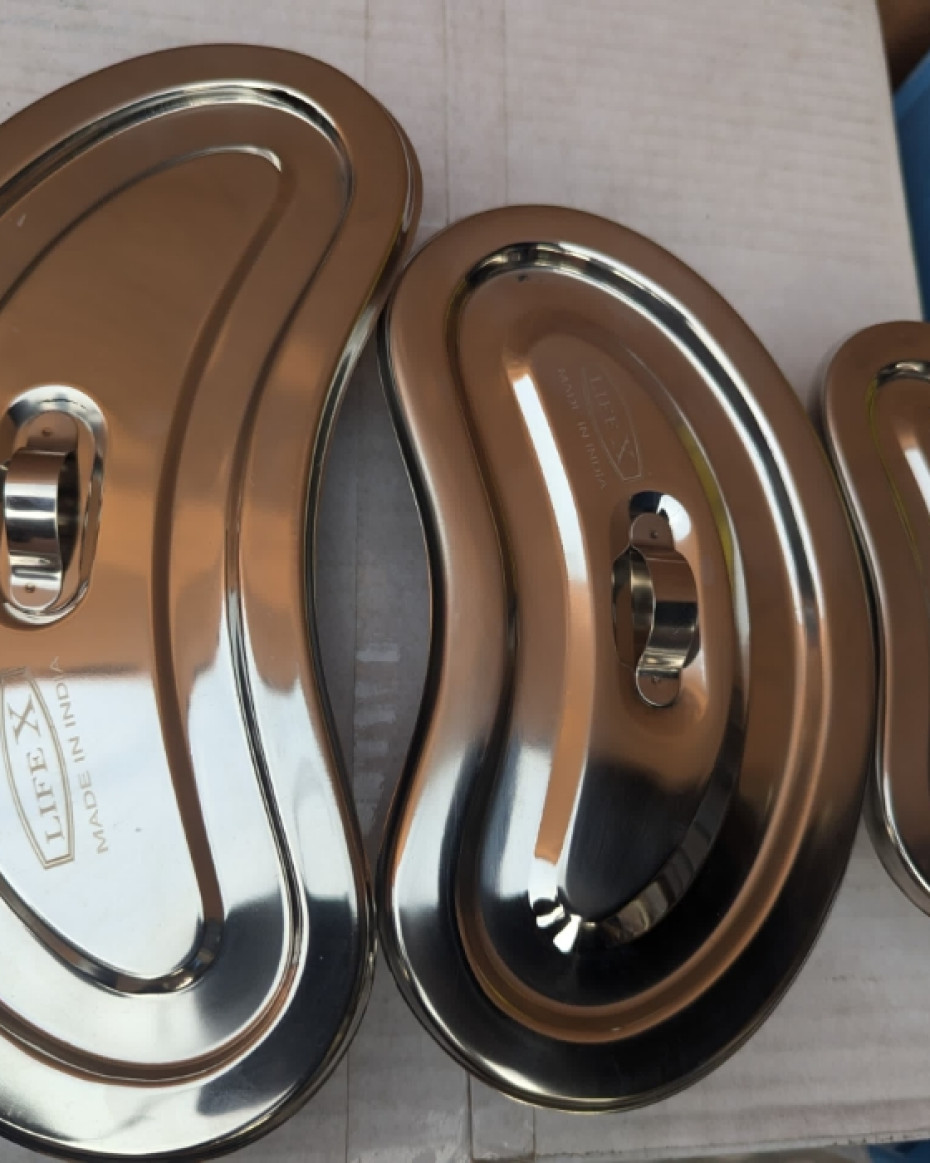 Medics on Duty-Kidney Dish Set-image-1