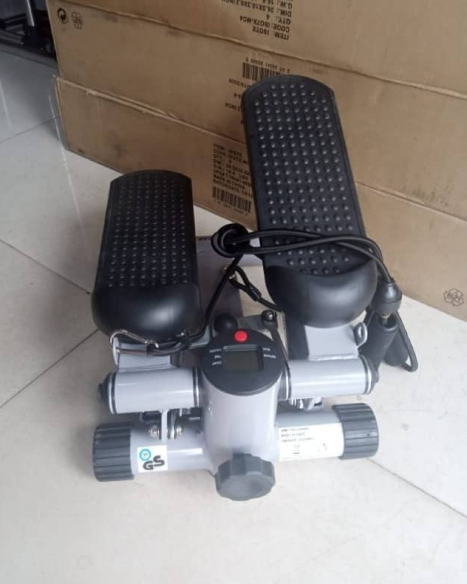 Medics on Duty-Mini Stepper Exercise Machine-image-1