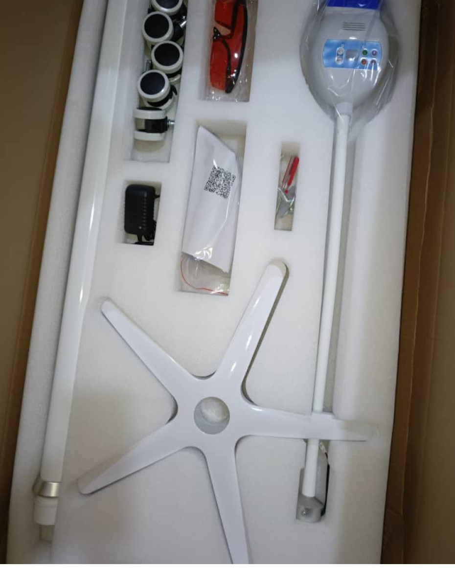 Medics on Duty-Whitening Machine-image-1