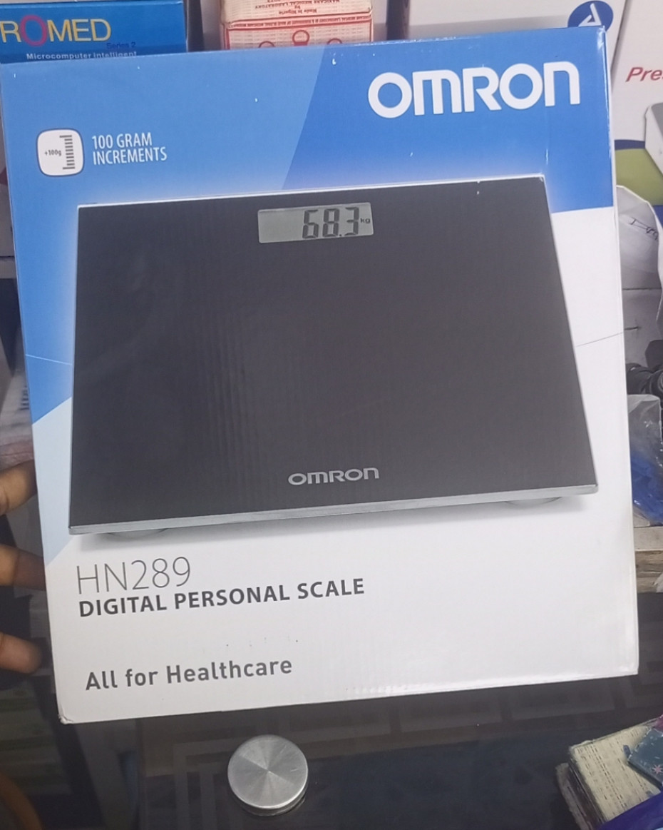 Medics on Duty-Digital Personal Weighing Scale Glass-image-1